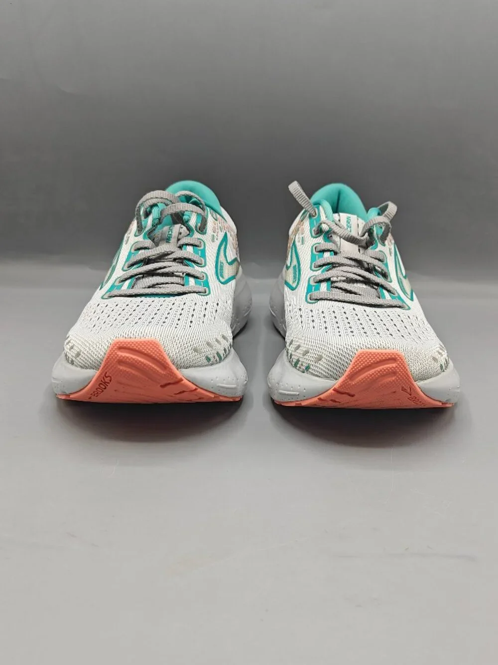Brooks Glycerin 20 Oyster Latigo Bay Coral Running Shoes US Women's 7 B